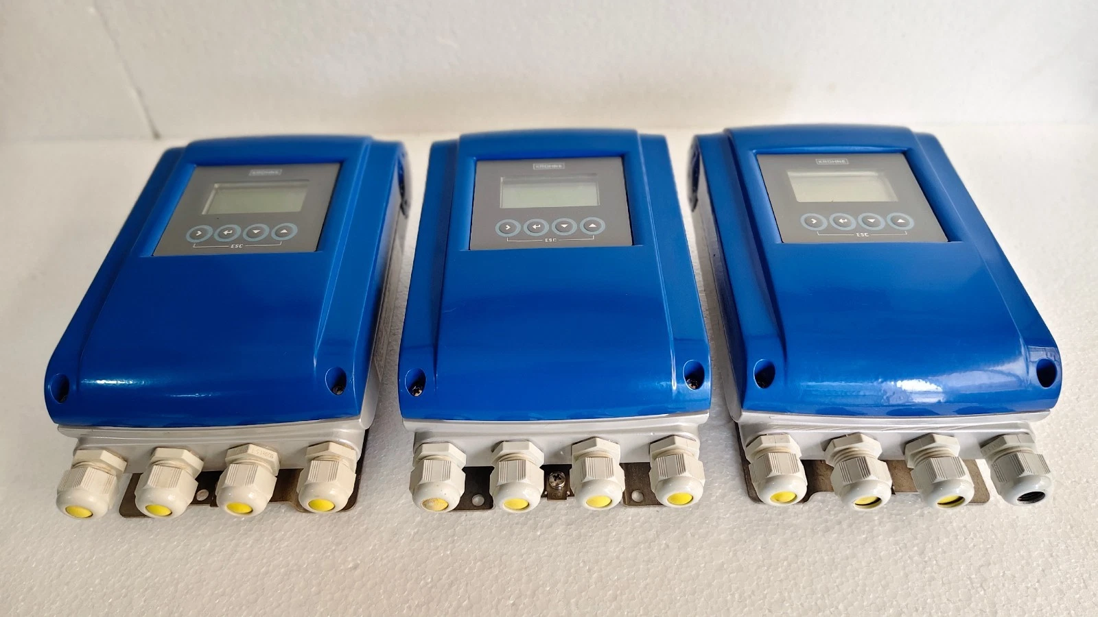 admin/uploads/uploads/krohne ifc 100 electromagnetic wall mounted_11.webp